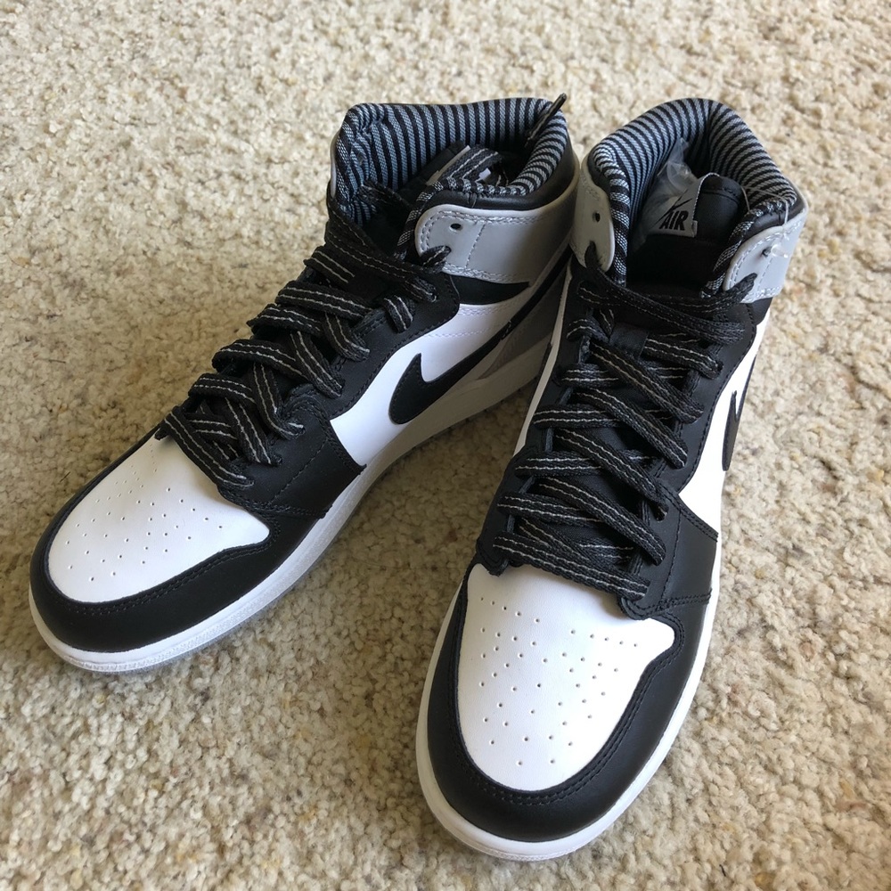 Nike Swoosh Sneakers